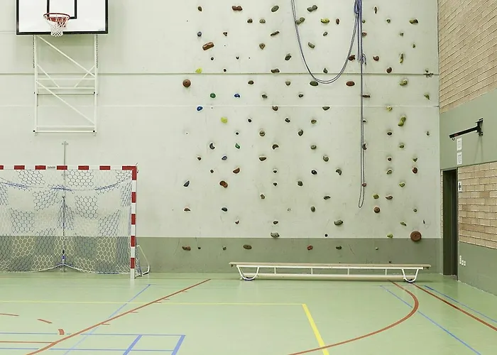 Отель Vayamundo 3*